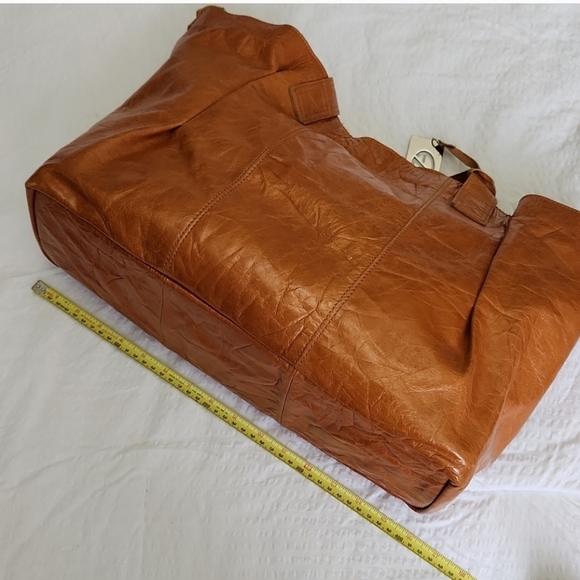 Leather Tote Bag - Picture 9 of 10